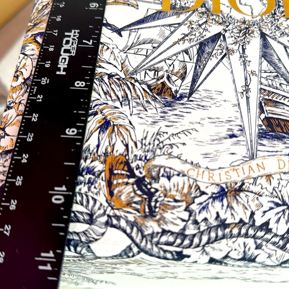 Dior Printed Box - Picture 8 of 10